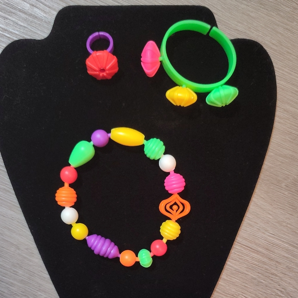 🆕Colorful Adult Kids Pop Beaded Jewelry Fun Play Set